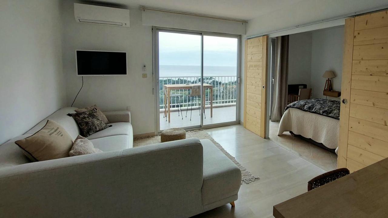 Un balcon sur la mer Ajaccio  Extérieur photo